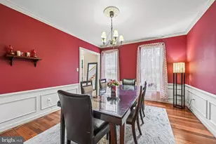 11203 Yardley Ct, Ijamsville, MD 21754 - Photo 17