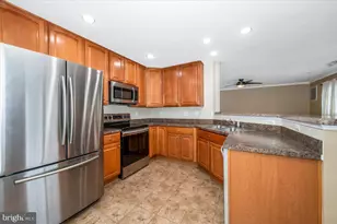 2501 Hemingway Dr, Frederick, MD 21702 - Photo 11
