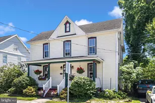 316 Brunswick St, Brunswick, MD 21716 - Photo 3