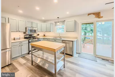 406 Blossom Lane, Frederick, MD 21701 - Photo 11