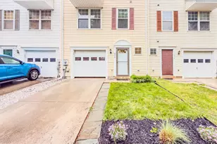 406 Blossom Ln, Frederick, MD 21701 - Photo 5