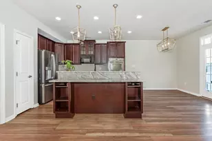 208 Mill Pond Rd, Frederick, MD 21701 - Photo 7