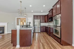 208 Mill Pond Rd, Frederick, MD 21701 - Photo 11