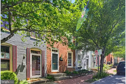 26 S Bentz Street, Frederick, MD 21701 - Photo 1