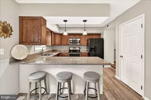 8241 Waterside Ct, Frederick, MD 21701 - Photo 11