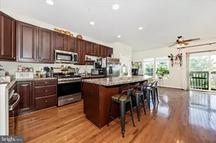 2047 Spring Run Cir, Frederick, MD 21702 - Photo 5