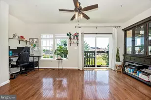 2047 Spring Run Cir, Frederick, MD 21702 - Photo 11
