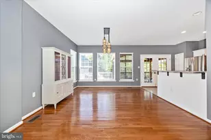 9667 Fleetwood Ct, Frederick, MD 21701 - Photo 11