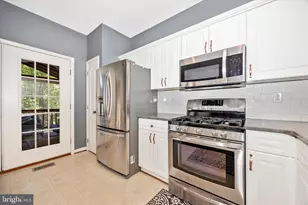 9667 Fleetwood Ct, Frederick, MD 21701 - Photo 17