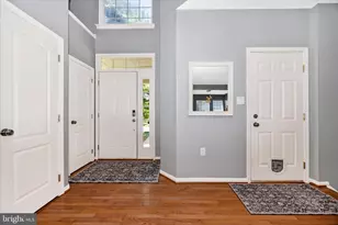 9667 Fleetwood Ct, Frederick, MD 21701 - Photo 5