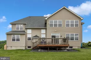 9855 McKinstry Mill Rd, New Windsor, MD 21776 - Photo 3