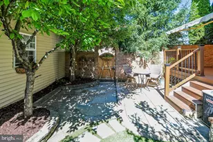 2531 Island Grove Blvd, Frederick, MD 21701 - Photo 15