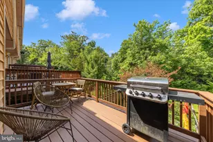 6631 E Beach Dr, New Market, MD 21774 - Photo 29
