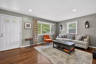 1002 Wilson Pl, Frederick, MD 21702 - Photo 3