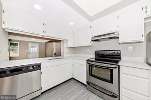 5818 Drawbridge Ct, Frederick, MD 21703 - Photo 7