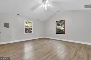 10856 Wolfsville Rd, Myersville, MD 21773 - Photo 9