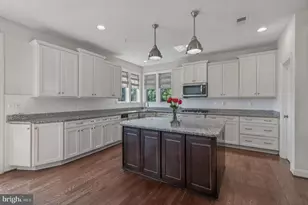 1135 Dargon Quarry Ln, Brunswick, MD 21716 - Photo 9
