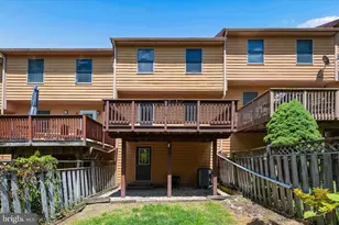 6627 E Beach Dr, New Market, MD 21774 - Photo 37