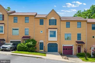 6627 E Beach Dr, New Market, MD 21774 - Photo 1