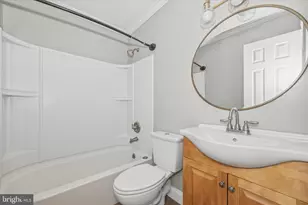 6627 E Beach Dr, New Market, MD 21774 - Photo 29