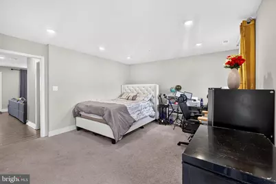 1406 Clingmans Dome Dr, Frederick, MD 21702 - Photo 17