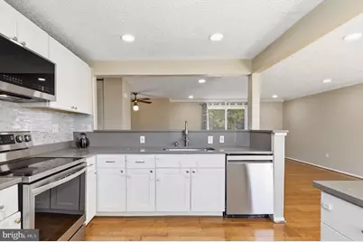 5690 Pebble Drive, Frederick, MD 21703 - Photo 13