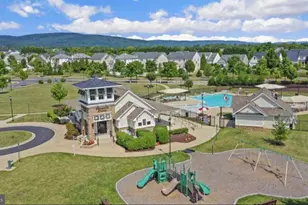 2109 Peace Lily Ln, Frederick, MD 21702 - Photo 47