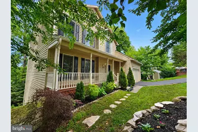 10918 Oakcrest Circle, New Market, MD 21774 - Photo 3