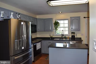 2174 E Greenleaf Drive, Frederick, MD 21702 - Photo 5