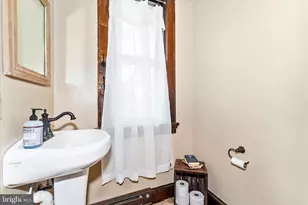 276 W 5th St, Frederick, MD 21701 - Photo 21