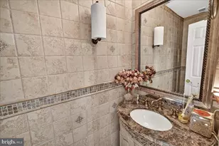 112 Toll House Ct, Frederick, MD 21702 - Photo 17