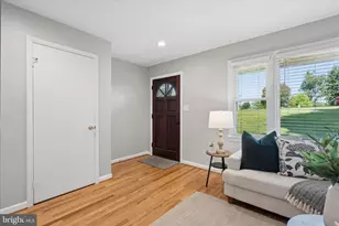 4985 Linganore View Dr, Monrovia, MD 21770 - Photo 3