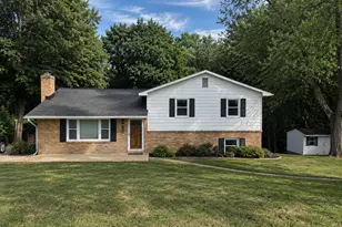 4985 Linganore View Dr, Monrovia, MD 21770 - Photo 1