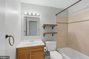 819 Chadwick Cir, Frederick, MD 21701 - Photo 11