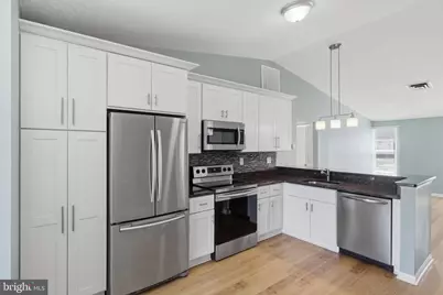 819 Chadwick Circle, Frederick, MD 21701 - Photo 7