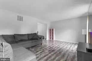 1412 Rollinghouse Dr, Frederick, MD 21703 - Photo 3