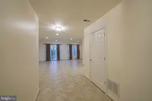 2574 Carrington Way, Frederick, MD 21702 - Photo 5