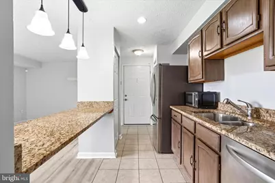 550 Heather Ridge Drive #7B, Frederick, MD 21702 - Photo 5