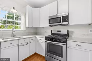 2498 Lakeside Drive, Frederick, MD 21702 - Photo 13