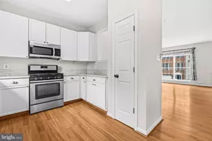 2498 Lakeside Drive, Frederick, MD 21702 - Photo 15