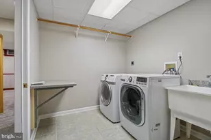 9035 Allington Manor Cir W, Frederick, MD 21703 - Photo 31