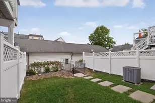 3848 Sugarloaf Pkwy, Frederick, MD 21704 - Photo 15