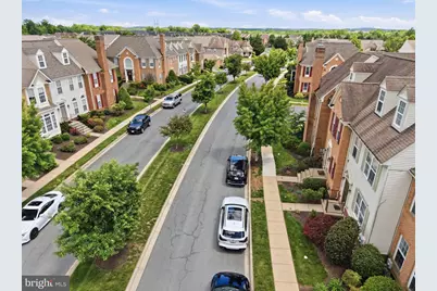 2622 Island Grove Boulevard, Frederick, MD 21701 - Photo 9
