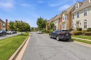 2622 Island Grove Blvd, Frederick, MD 21701 - Photo 21