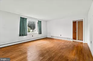 8 Elm St, Thurmont, MD 21788 - Photo 5
