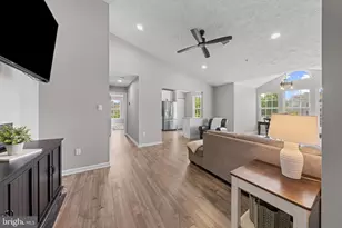 5601 Avonshire Pl, Frederick, MD 21703 - Photo 5
