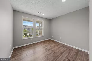 5601 Avonshire Pl, Frederick, MD 21703 - Photo 19