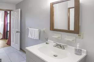 13594 Skyview Terrace W, Mount Airy, MD 21771 - Photo 19