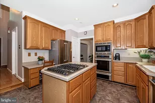 3311 Knolls Pkwy, Ijamsville, MD 21754 - Photo 17