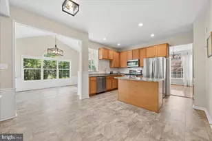604 Bushytail Dr, Frederick, MD 21703 - Photo 17
